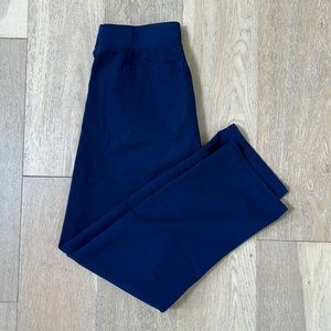 Women’s navy straight leg FIGS scrubs